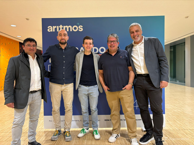 Col·laborant amb Aritmos i Coselva